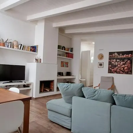 Casa Indipendente *